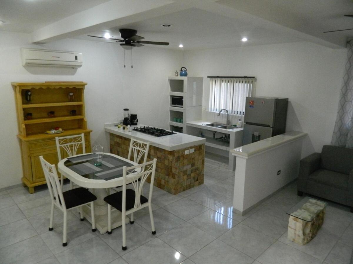 Hermoso Duplex Familiar Cocina Wifi Ac Alberca Casa Regina *